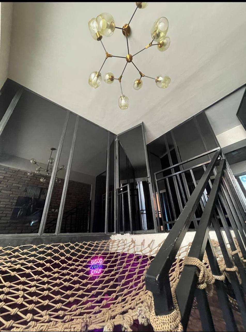 Local Hotel Tashkent Luaran gambar